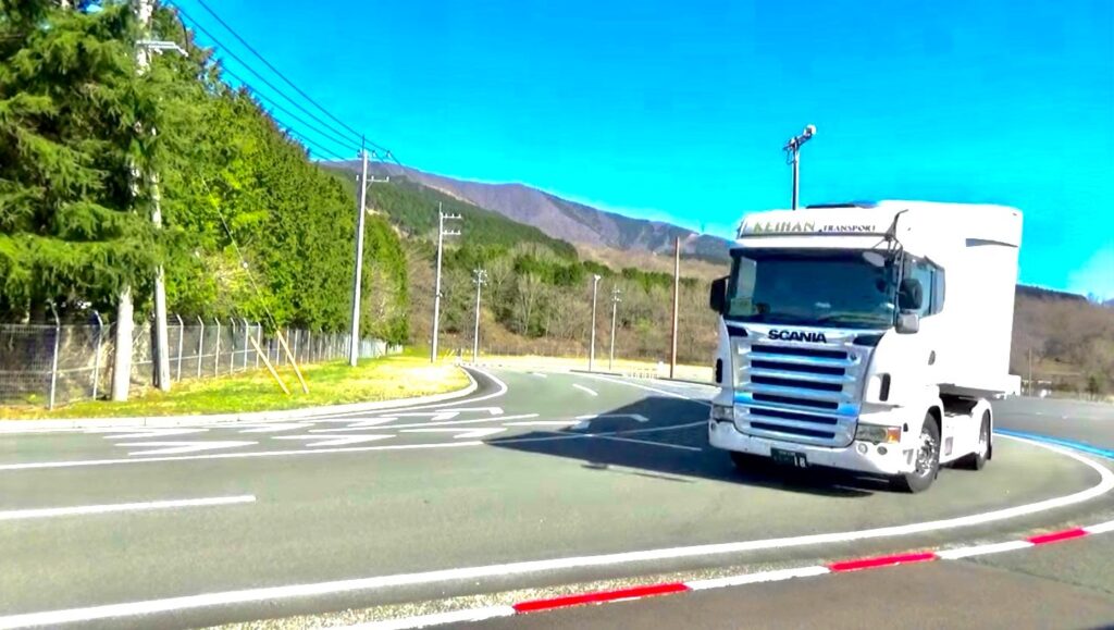 トレーラーの写真